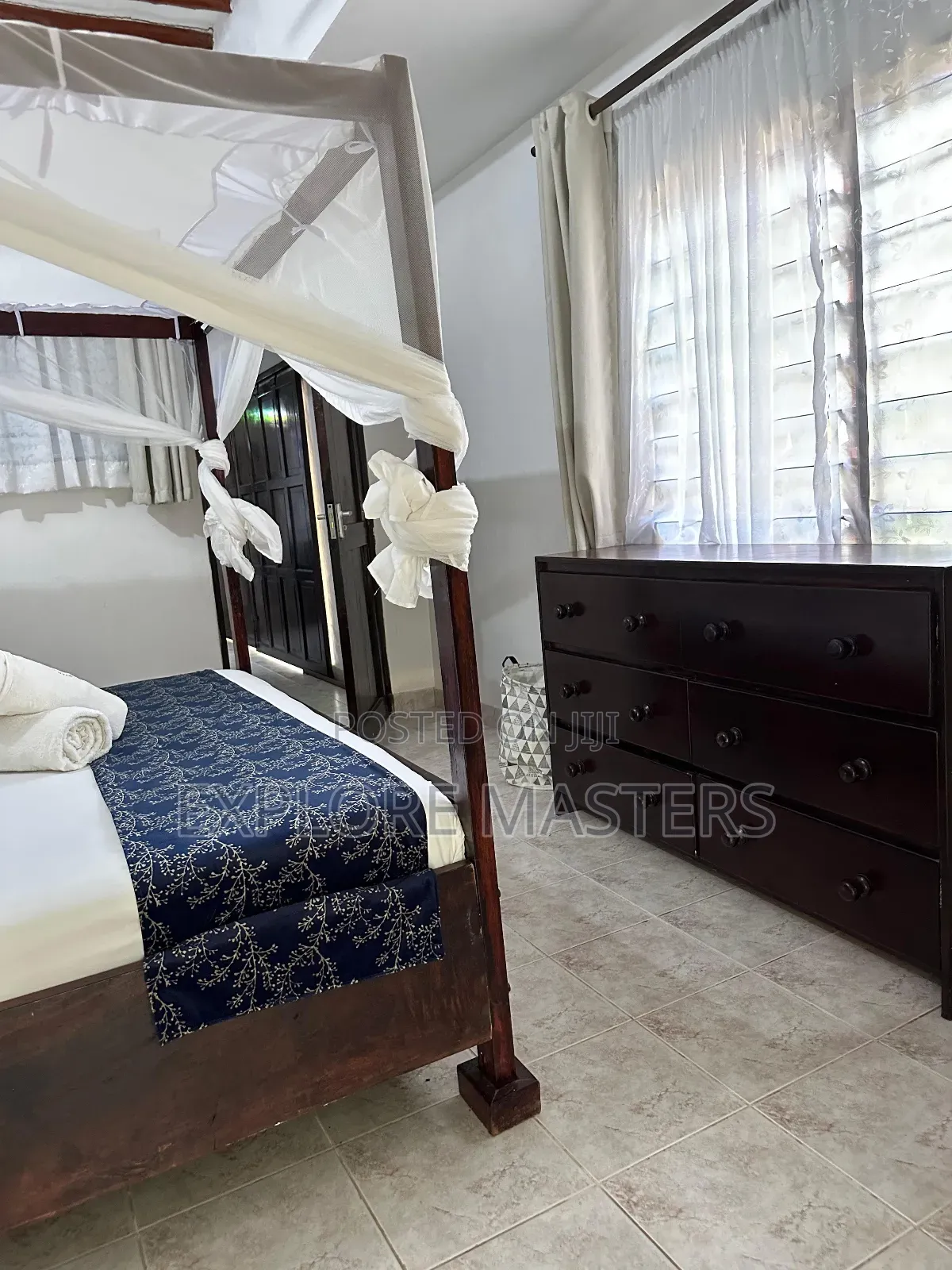 Diani Villa With Swimming Pool