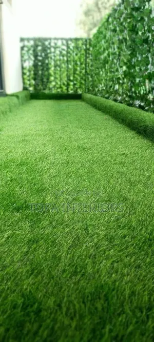 40mm Thick and Dense Artificial Turfgrass Outdoor Balcony Carpet Rugs