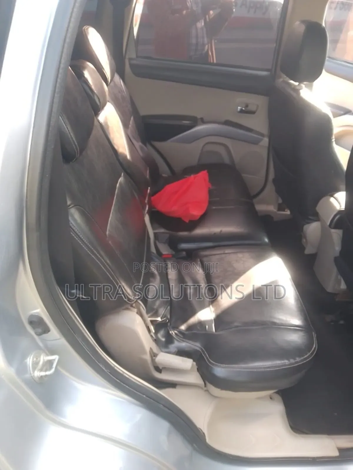 Mitsubishi Outlander 2010 Silver