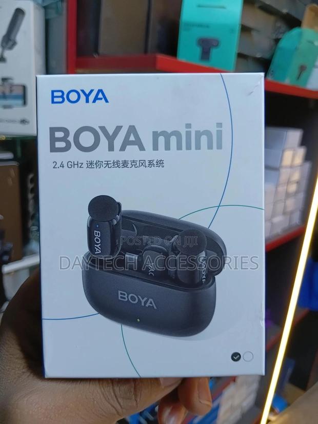 Boya Mini-14 Tiny Wireless Microphone 2-Person With Usb-C Connector - thumbnail 2