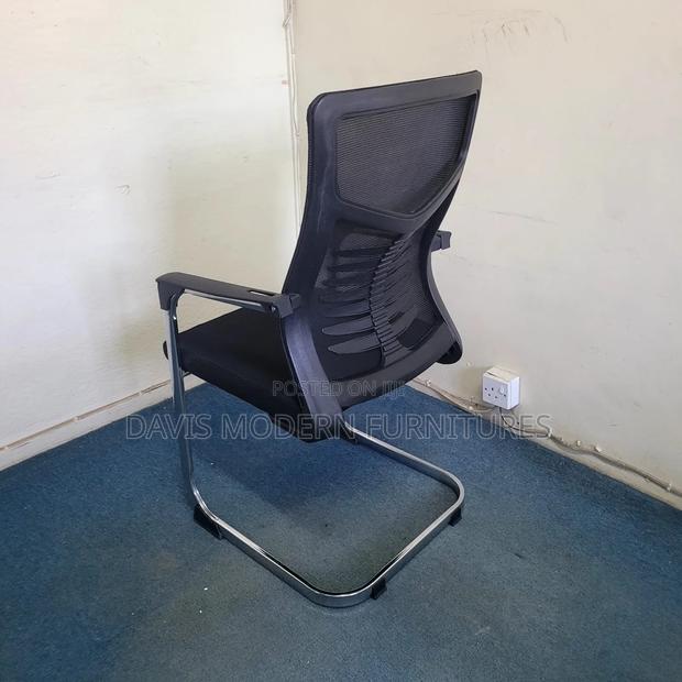 Visitors Office Chair - thumbnail 2