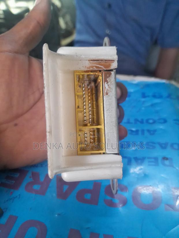 Honda Fit SRS/Airbag Module - thumbnail 2