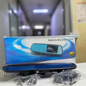 Wide-Angle Lens 4.3-Inch Hd LCD Vehicle Blackbox DVR Dash Camg-Sensor