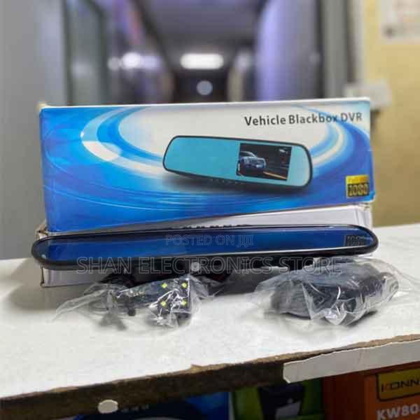 G-Sensor Wide-Angle Lens 4.3-Inch Hd LCD Vehicle With Motion Detection
