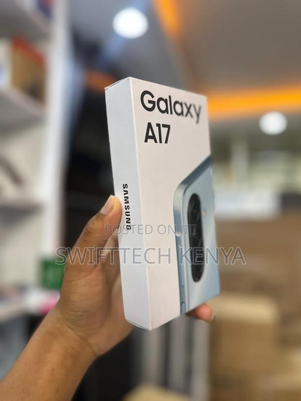 New Samsung Galaxy A17 256 GB Blue - main view