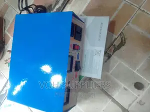 AC -dc Solamax Inverter 300vac