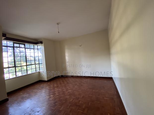 3bdrm Apartment in Lavington, Maziwa for sale