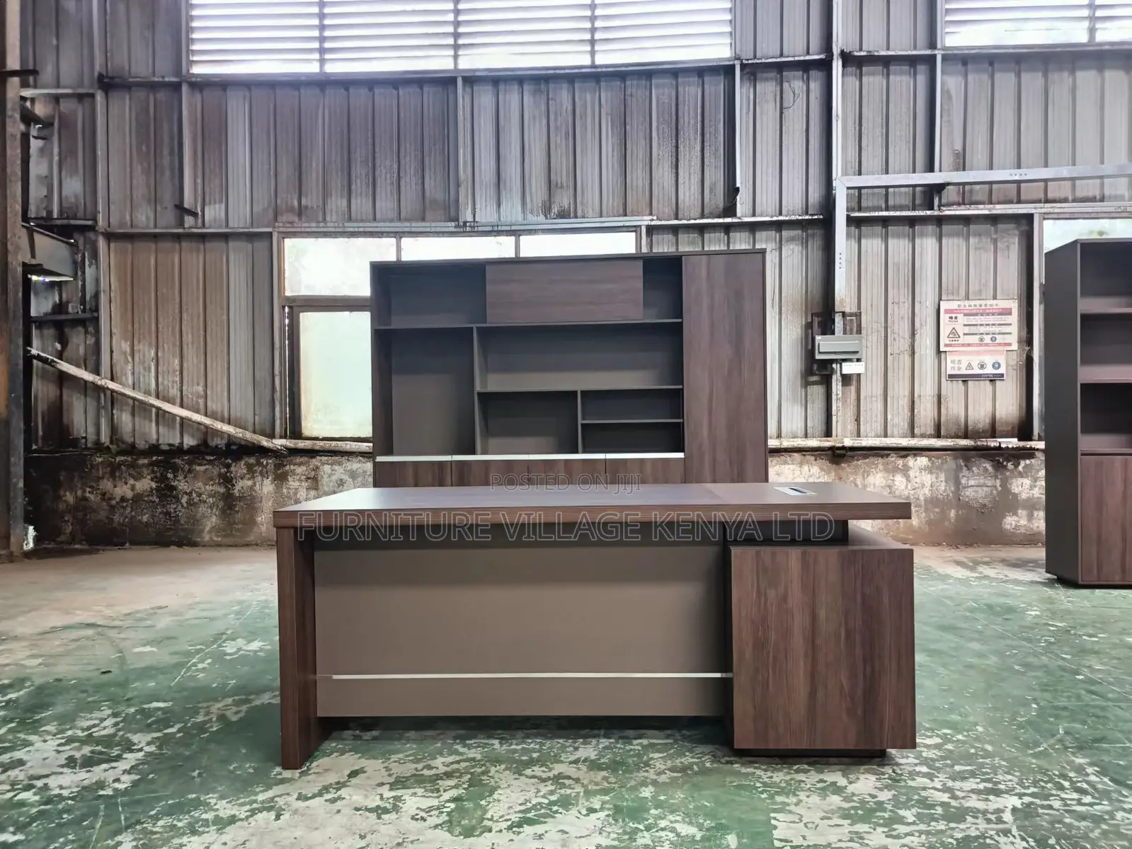 Office Desk ;1.8 Meter Exceuitve L-shaped Office Desk