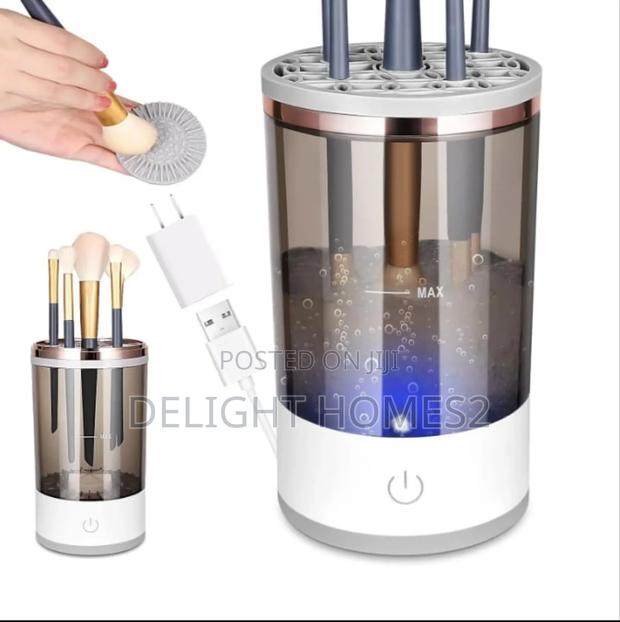 Make Up Brush Cleaner_cej - main view