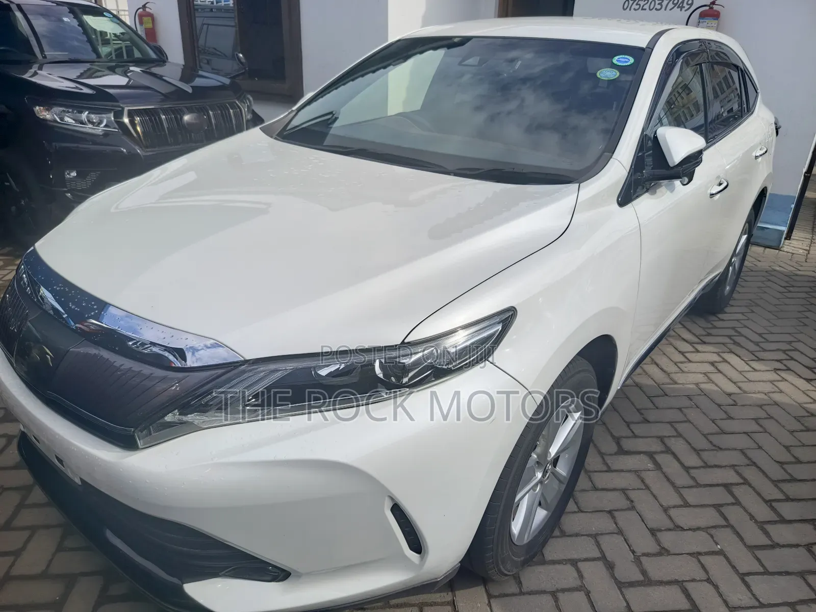 Toyota Harrier 2019 White