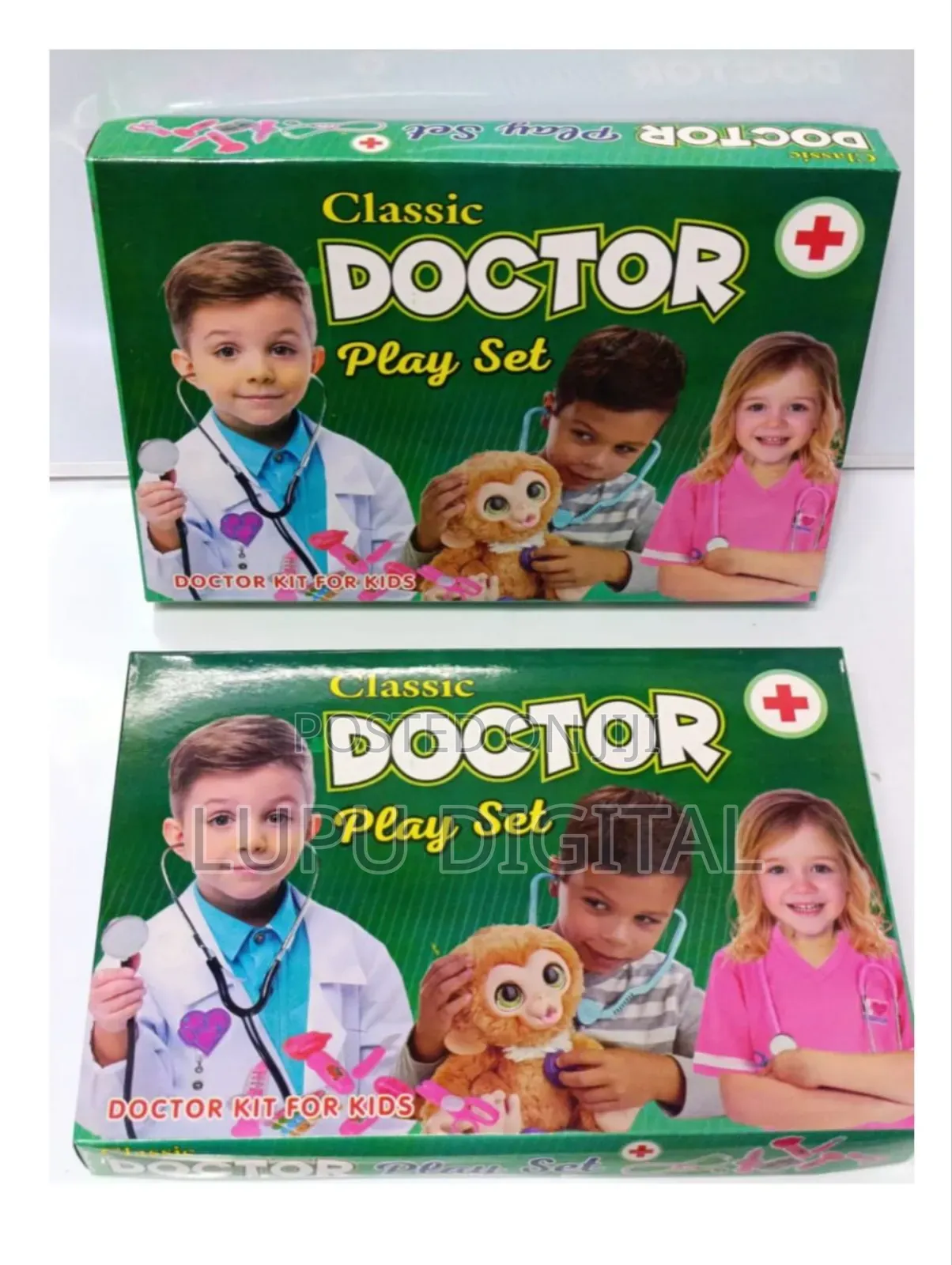 Classic Doctor Set Play Set.