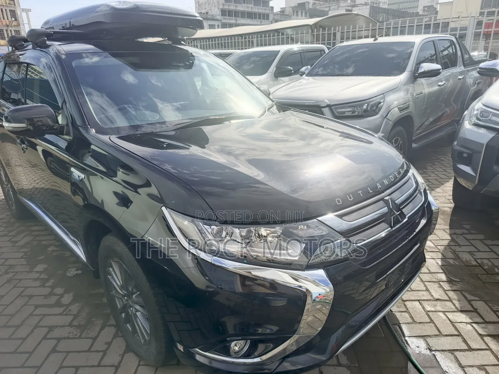Mitsubishi Outlander 2020 Black