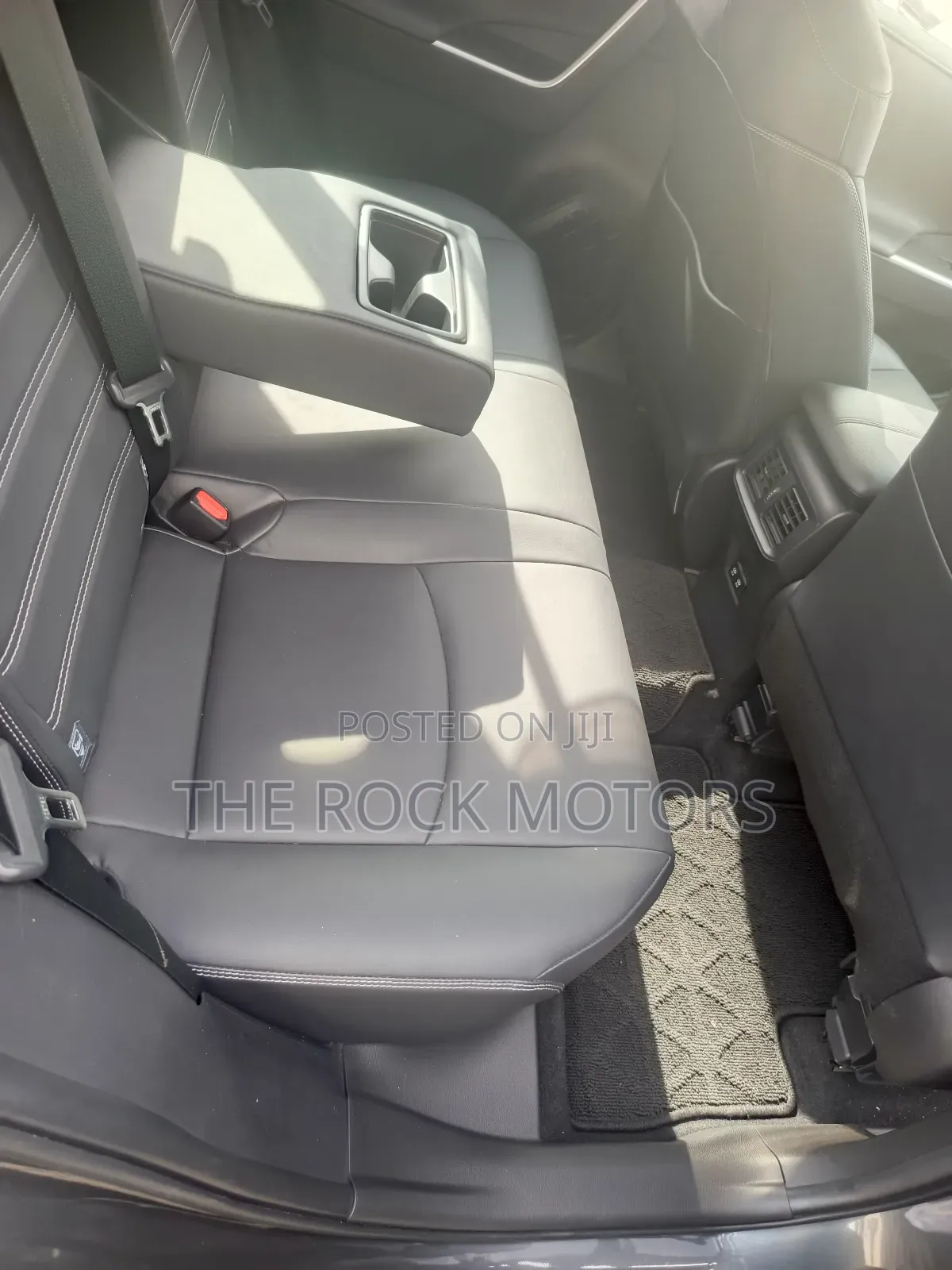 Toyota RAV4 2021 Gray