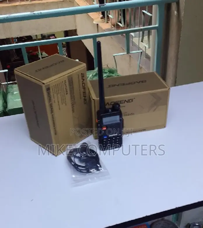 Baofeng Uv-5r Dual Band Security Walkie Talkie Radio