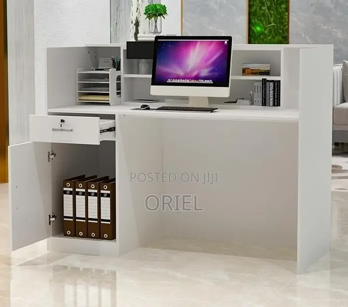 Office Desk : 1.6m Custom Reception Counter Welcoming Office Desk