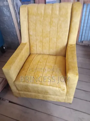 Comfy King Chair