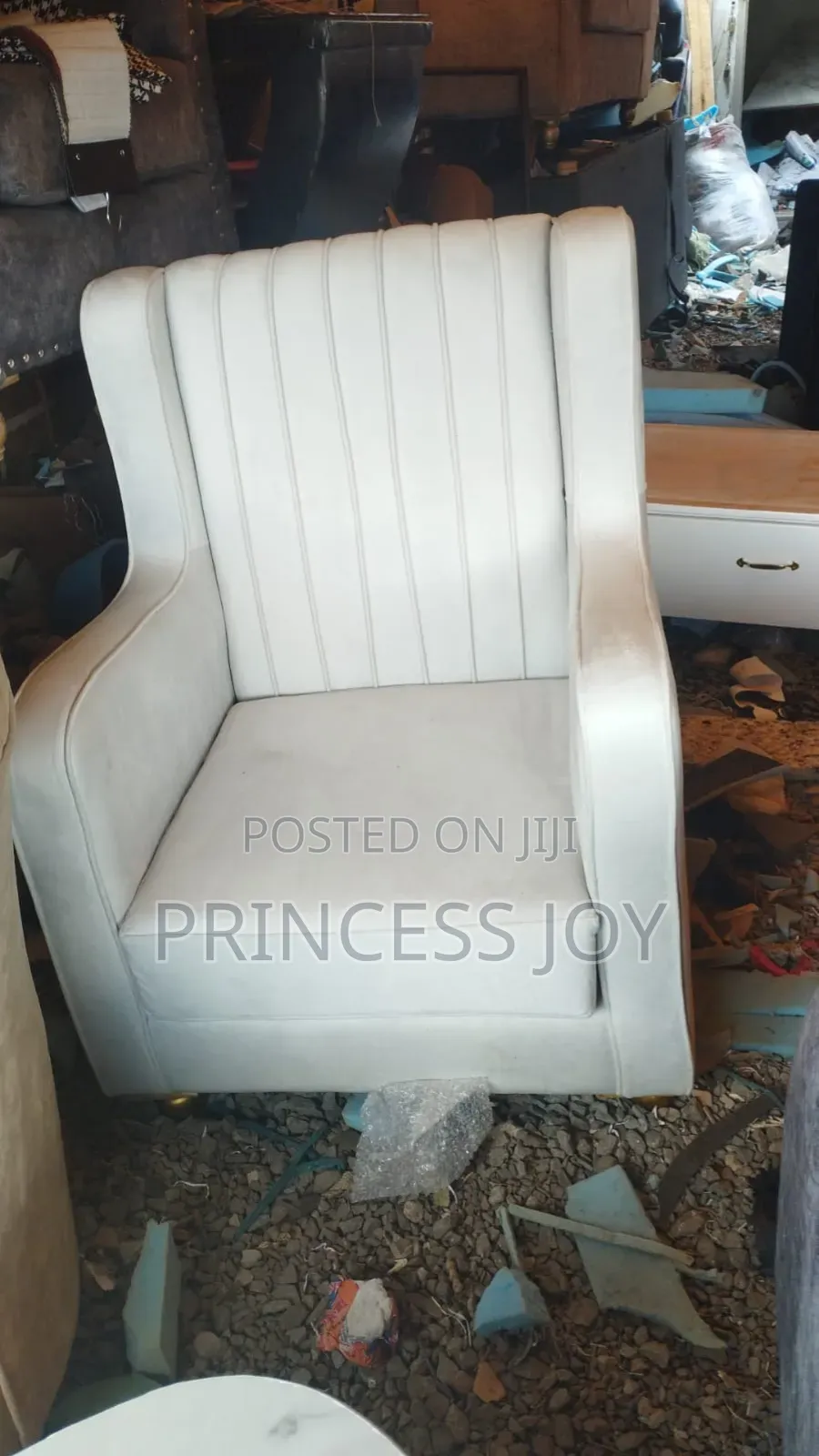 Comfy King Chair