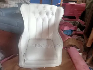 Comfy King Chair