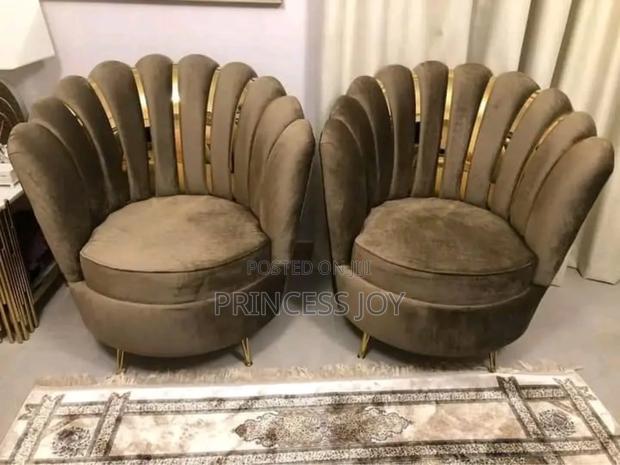 Classy Queen Chair - thumbnail 2