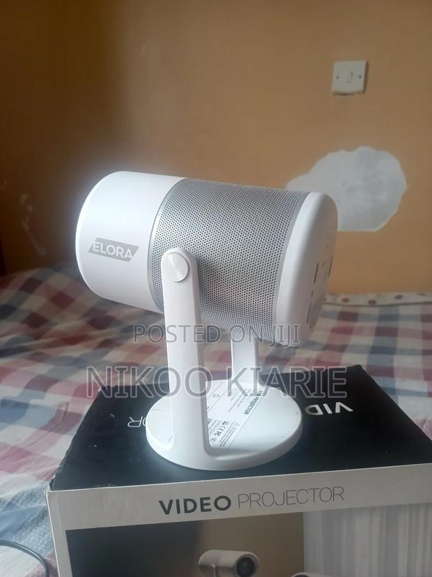 Elora Hy Projector , Hy Elora - thumbnail 2