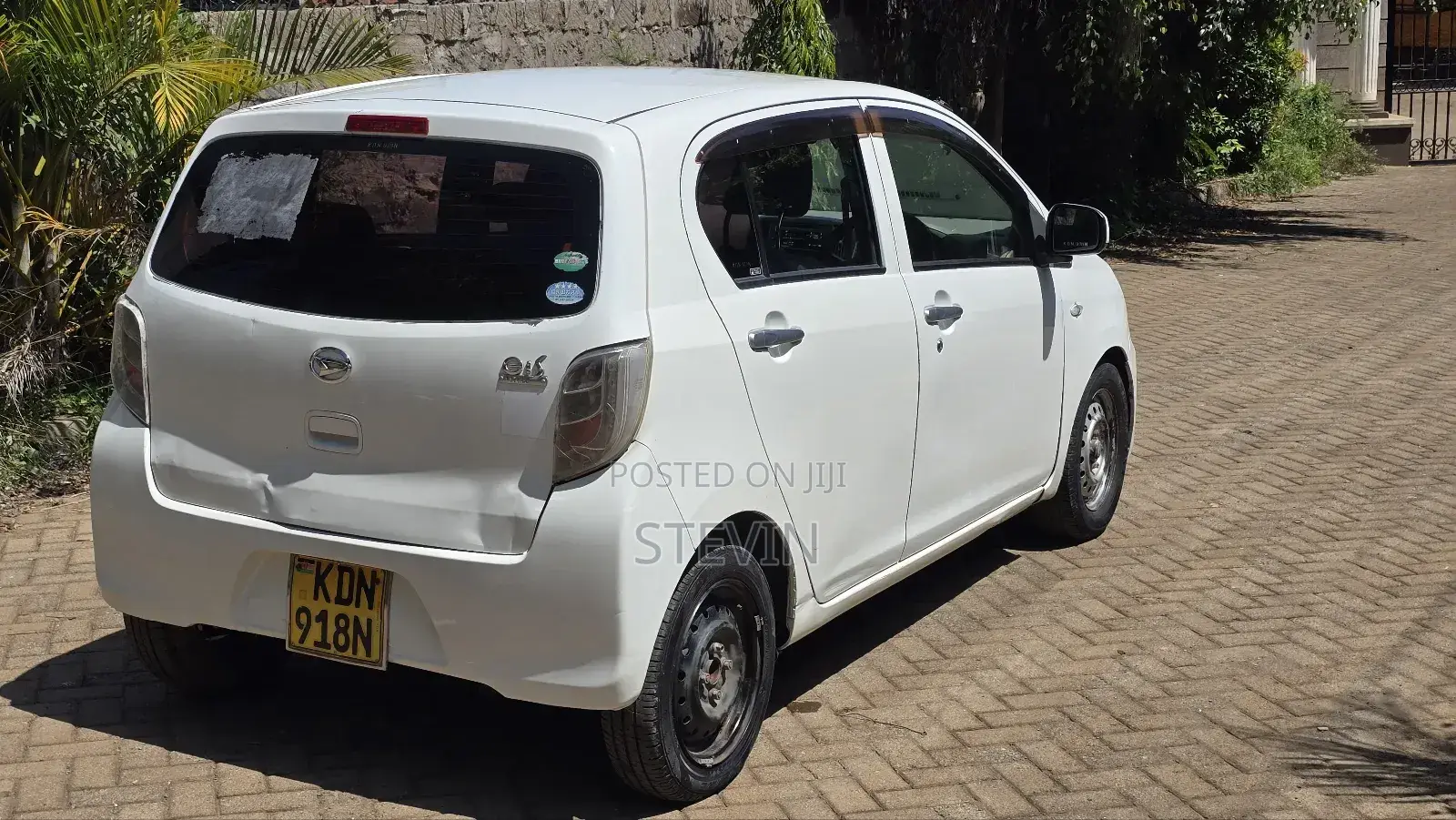 Daihatsu Mira 2016 White