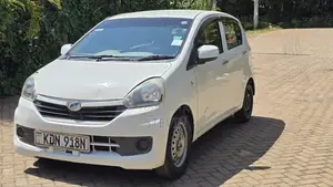 Daihatsu Mira 2016 White