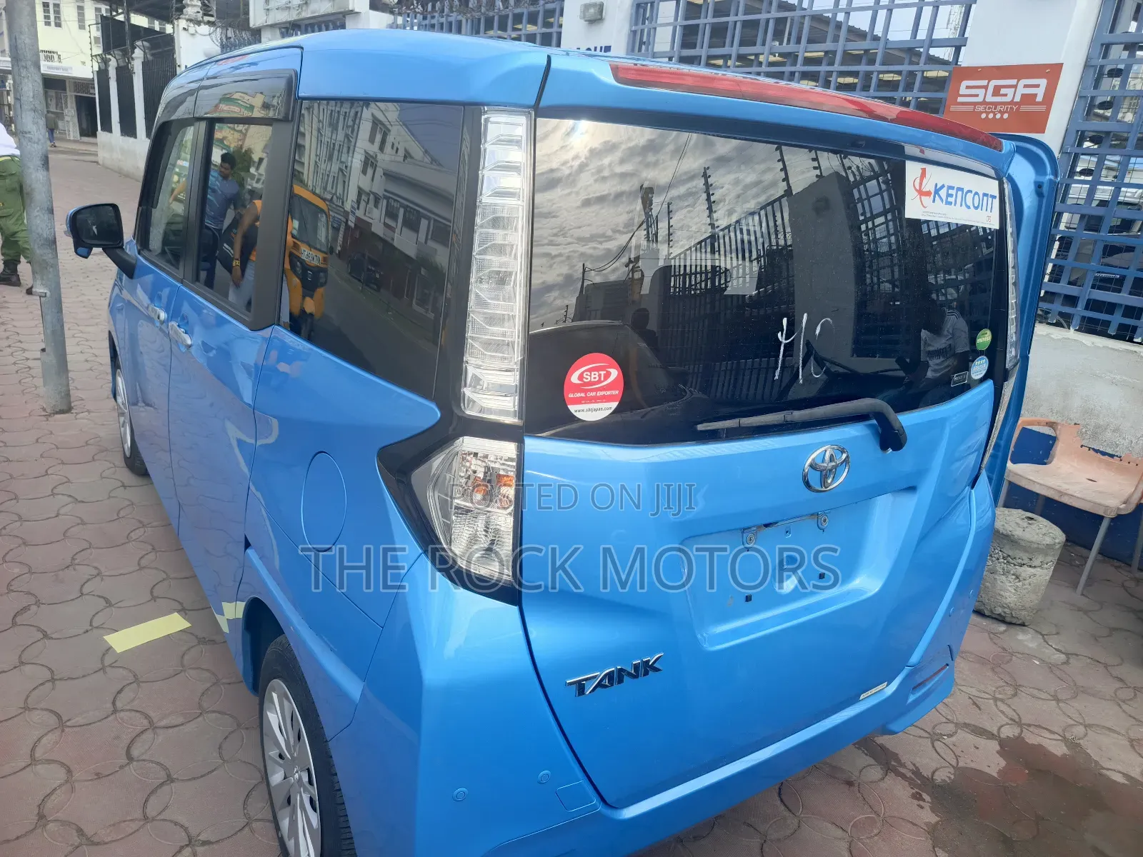 Toyota Tank 2020 Blue
