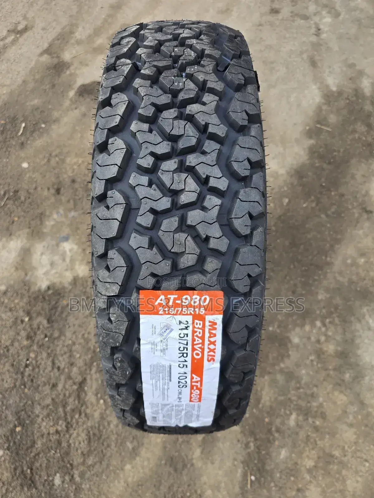 215 /75r15 Maxxis (980) All Terrein.