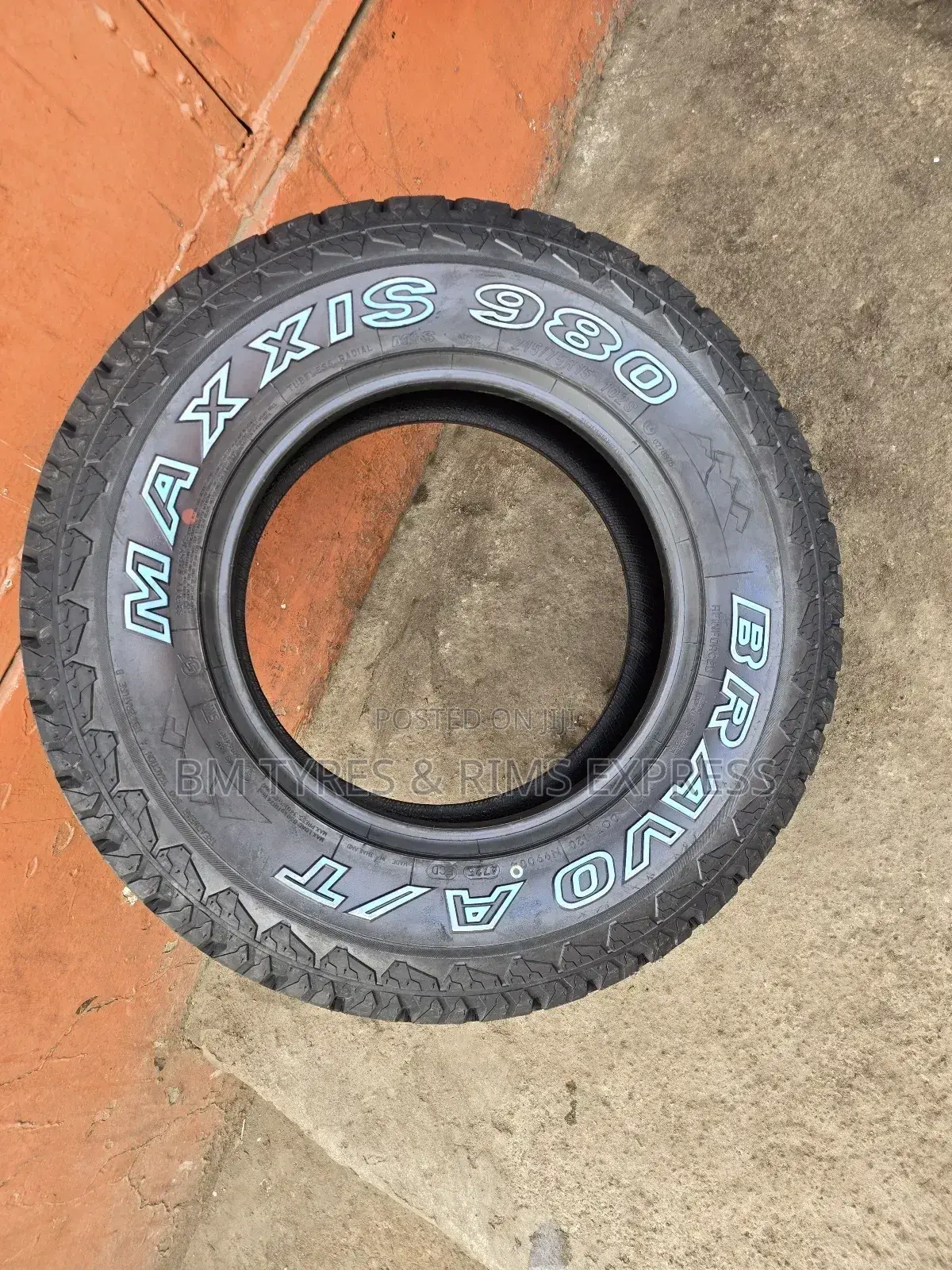 215 /75r15 Maxxis (980) All Terrein.