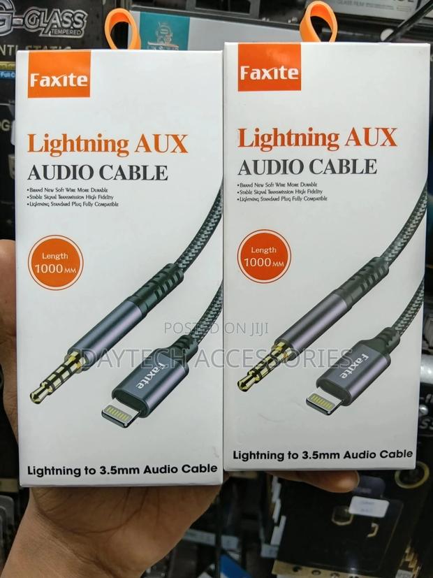 Lightning to 3.5mm Aux Audio Cable 1m Braided - Black