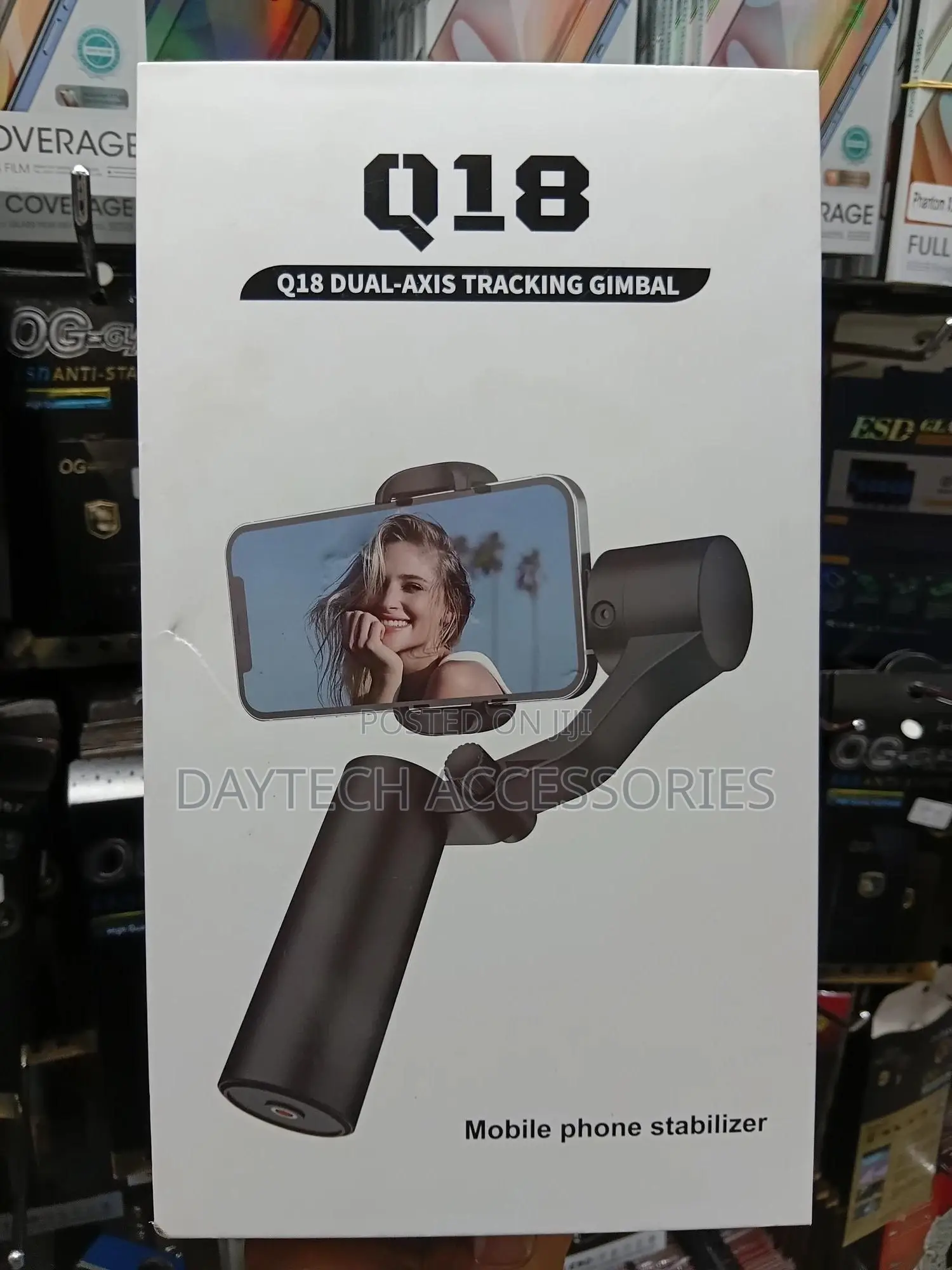 The Q18 Dual-Axis Tracking Gimbal Is a Mobile Phone Stabilizer