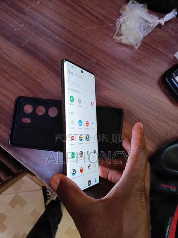 Vivo V29 5G 256 GB Black - thumbnail 6