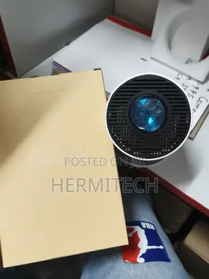 Hy 300 With Usb Port Hdmi Port Wireless Bluetooth Connection Projector