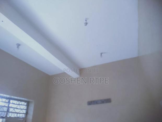 Prime Front Shop to Let at Tudor Area Mombasa City (Island) - thumbnail 5