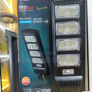 *New 2026 200w Solar Street Light + Polls Floodlights
