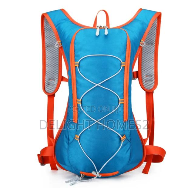 Lightweight Hydration Backpack With Bladder_re