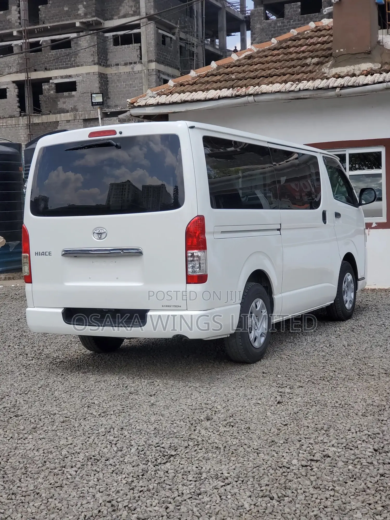 Toyota HiAce 2019