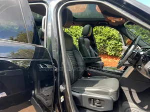 Land Rover Discovery HSE Luxury Diesel 4x4 2017