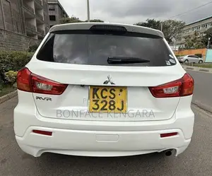 Mitsubishi RVR 2.0 2011 White