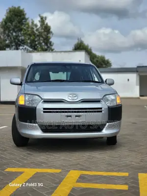 Toyota Succeed 2019 Silver