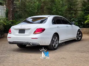 Mercedes-Benz E220 2018 White