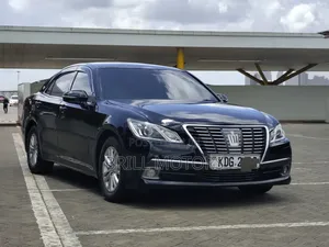 Toyota Crown 2014 Blue