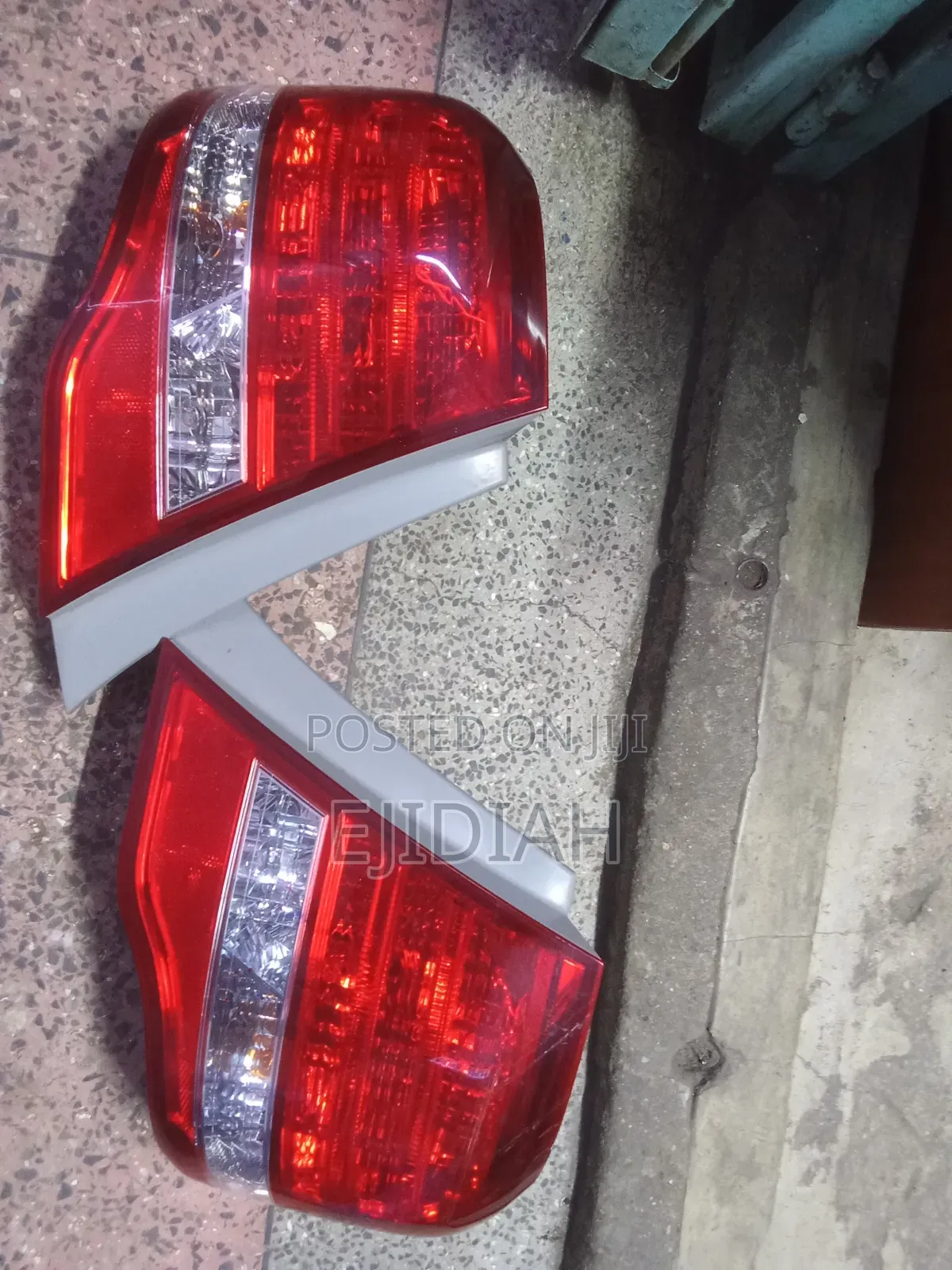 Axio Taillights