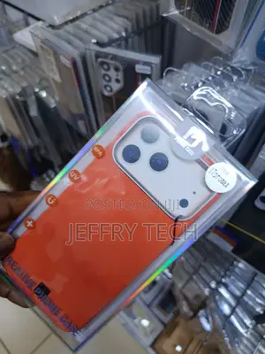 Felony iPhone 17 Pro Max Magsafe Soft-Touch Liquid Silicone -Orange