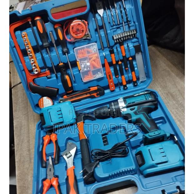 *Makita Cordless Drill 36v 2batteries - main view