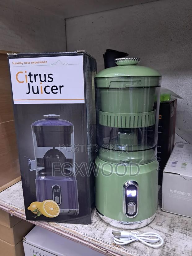 Rechargeable Electric Citrus Juicer - main view