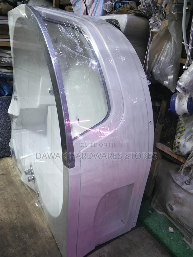 2 Person Corner Jacuzzi