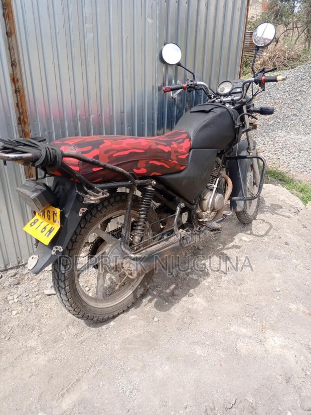 Honda CBR 2023 Red