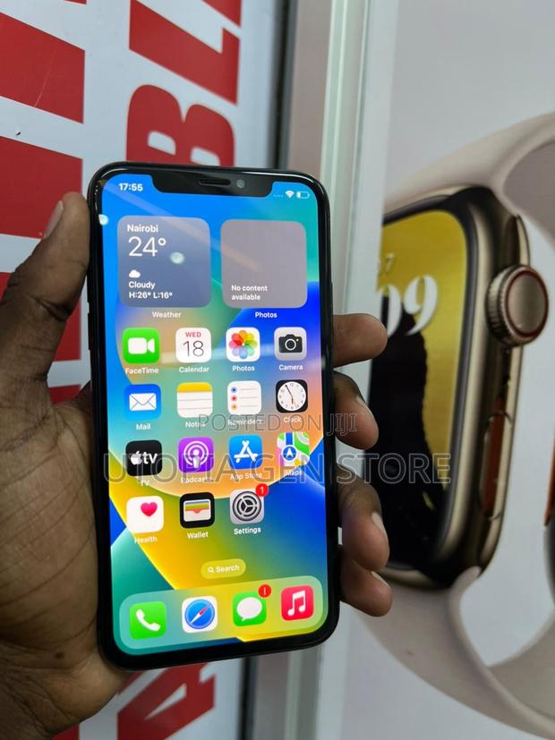 Apple iPhone X 256 GB Black - thumbnail 2