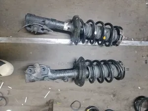 Front Honda Fit 2012 Shocks.